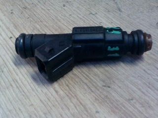 bontott FORD MONDEO II Porlasztó (1 db)