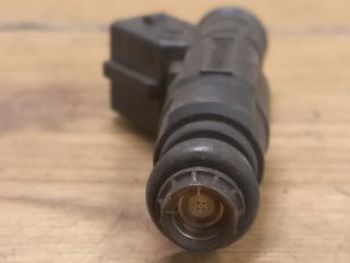 bontott FORD MONDEO II Porlasztó (1 db)