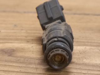 bontott FORD MONDEO II Porlasztó (1 db)