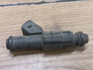 bontott FORD MONDEO II Porlasztó (1 db)