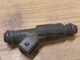 bontott FORD MONDEO II Porlasztó (1 db)