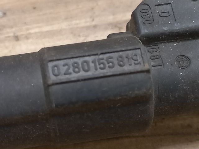 bontott FORD MONDEO II Porlasztó (1 db)