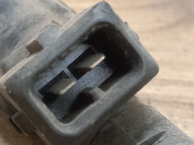 bontott FORD MONDEO II Porlasztó (1 db)