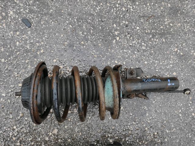 bontott FORD MONDEO II Első Rugó