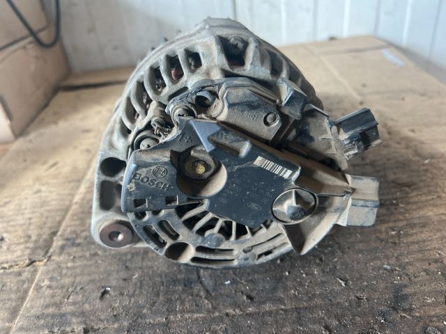 bontott FORD MONDEO II Generátor