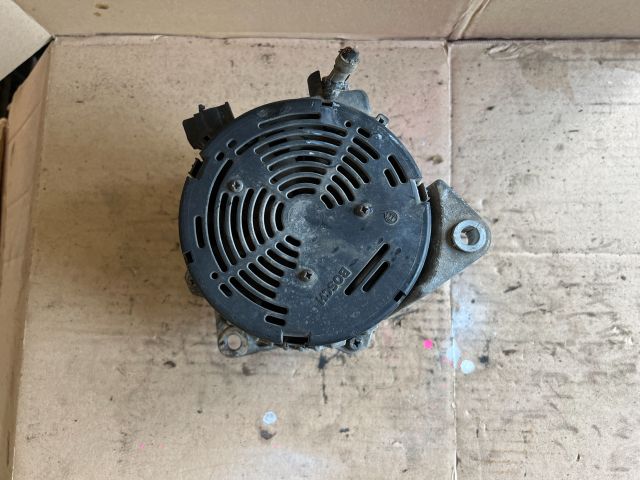 bontott FORD MONDEO II Generátor