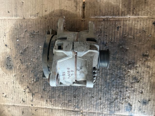 bontott FORD MONDEO II Generátor