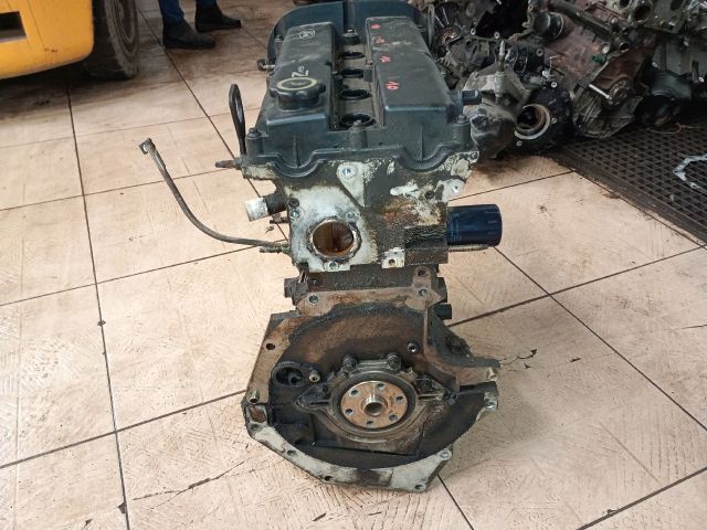 bontott FORD MONDEO II Motor (Fűzött blokk hengerfejjel)