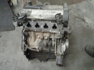 bontott FORD MONDEO II Motor (Fűzött blokk hengerfejjel)