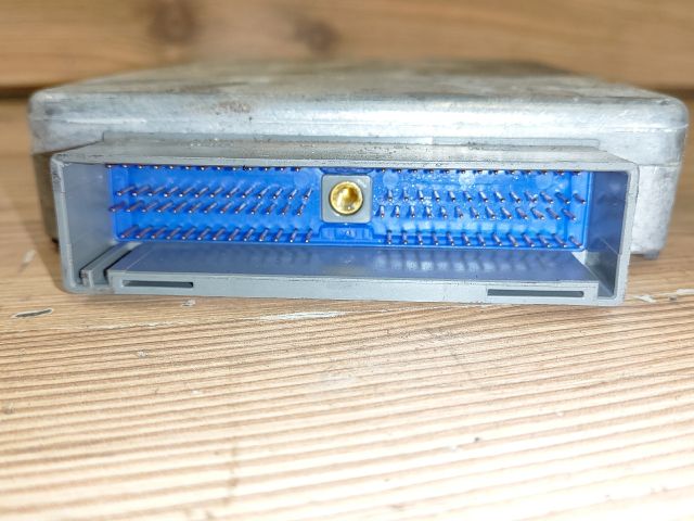 bontott FORD MONDEO II Motorvezérlő