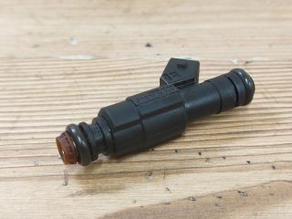 bontott FORD MONDEO II Porlasztó (1 db)