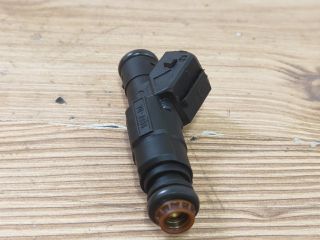 bontott FORD MONDEO II Porlasztó (1 db)