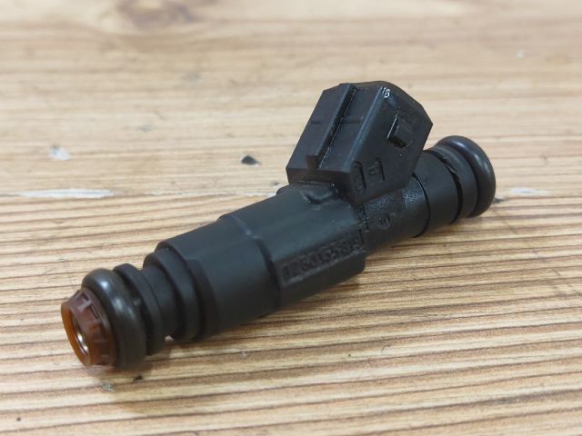 bontott FORD MONDEO II Porlasztó (1 db)