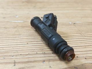 bontott FORD MONDEO II Porlasztó (1 db)