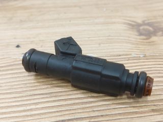 bontott FORD MONDEO II Porlasztó (1 db)