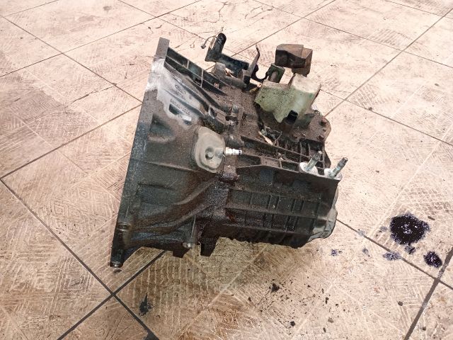 bontott FORD MONDEO II Váltó (Mechanikus)