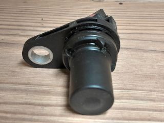 bontott FORD MONDEO II Vezérműtengely Fordulatszám Jeladó