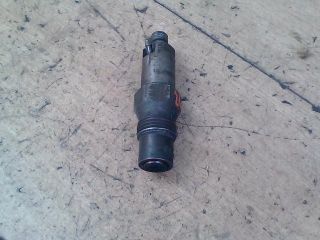 bontott FORD MONDEO II Porlasztó (1 db)