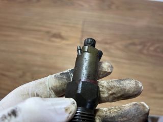 bontott FORD MONDEO II Porlasztó (1 db)