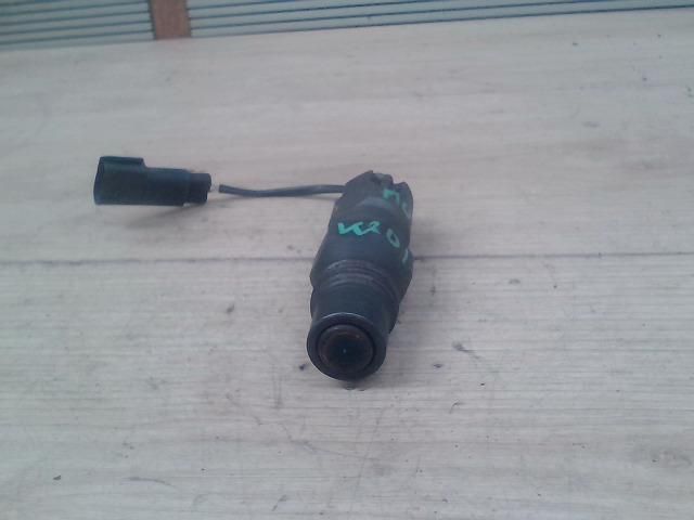 bontott FORD MONDEO II Porlasztó (1 db)