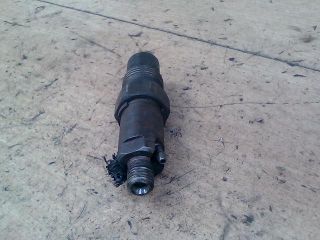 bontott FORD MONDEO II Porlasztó (1 db)