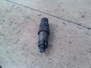 bontott FORD MONDEO II Porlasztó (1 db)