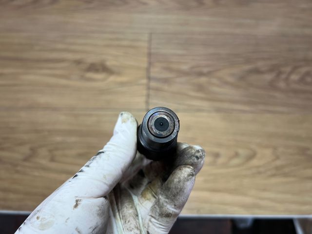 bontott FORD MONDEO II Porlasztó (1 db)