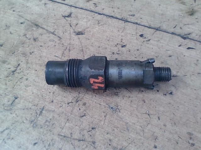 bontott FORD MONDEO II Porlasztó (1 db)