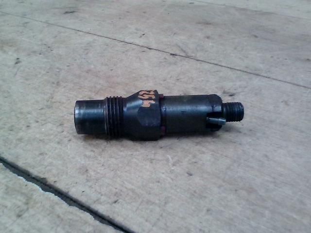 bontott FORD MONDEO II Porlasztó (1 db)