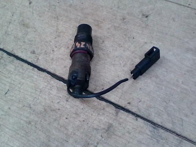 bontott FORD MONDEO II Porlasztó (1 db)