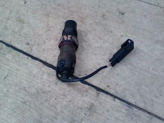 bontott FORD MONDEO II Porlasztó (1 db)