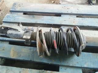 bontott FORD MONDEO II Jobb első Gólyaláb (Lengécsillapító, Rugó)