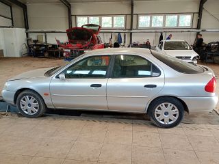 bontott FORD MONDEO II Bal első Ajtóhatároló