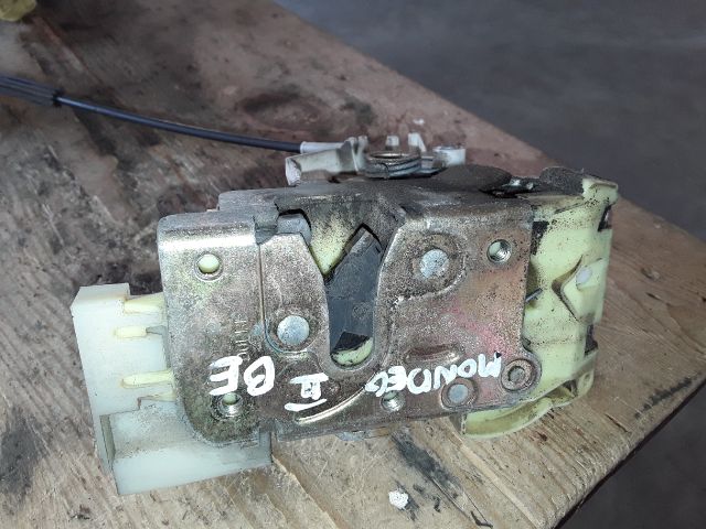 bontott FORD MONDEO II Bal első Ajtózár