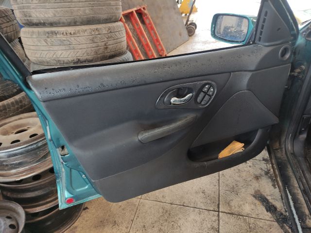 bontott FORD MONDEO II Bal első Belső Kilincs