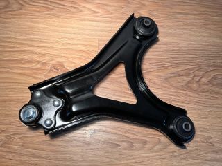 bontott FORD MONDEO II Bal első Lengőkar