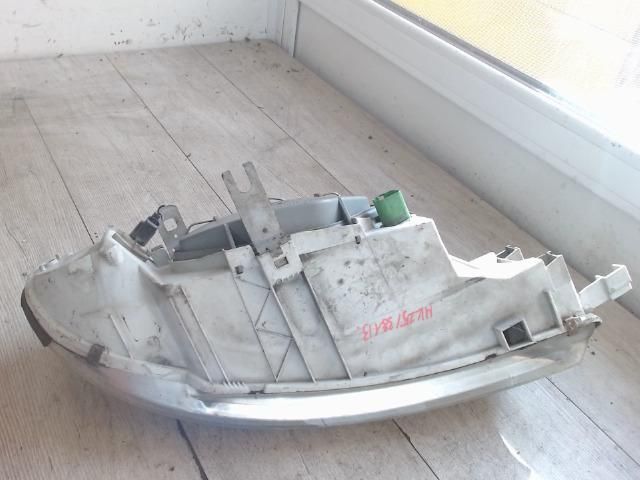 bontott FORD MONDEO II Bal Fényszóró