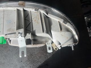 bontott FORD MONDEO II Bal Fényszóró