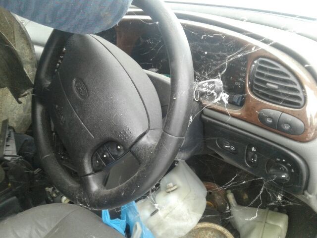 bontott FORD MONDEO II Bal hátsó Ablak