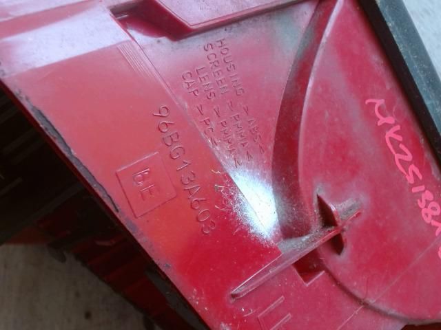 bontott FORD MONDEO II Bal Hátsó Lámpa