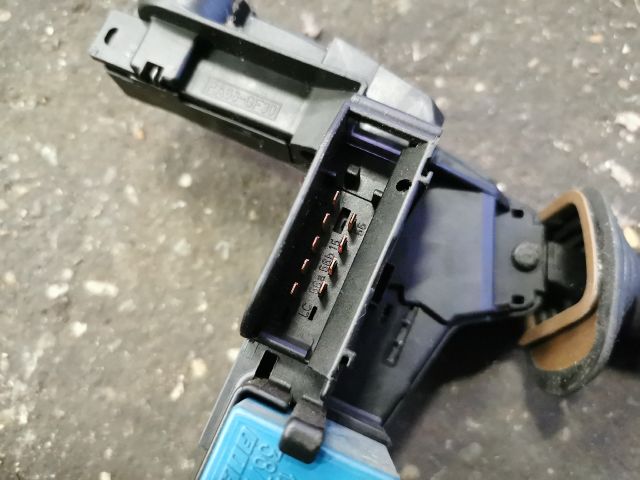 bontott FORD MONDEO II Bal Kormánykapcsoló Irányjelző