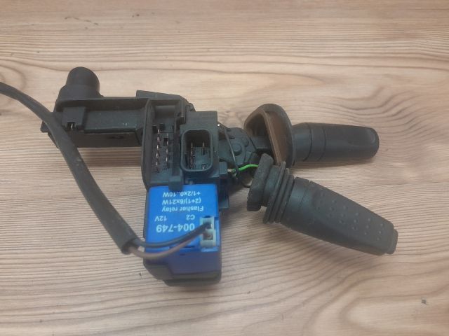 bontott FORD MONDEO II Bal Kormánykapcsoló Irányjelző