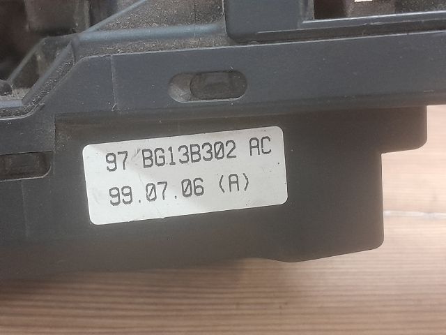 bontott FORD MONDEO II Bal Kormánykapcsoló Irányjelző