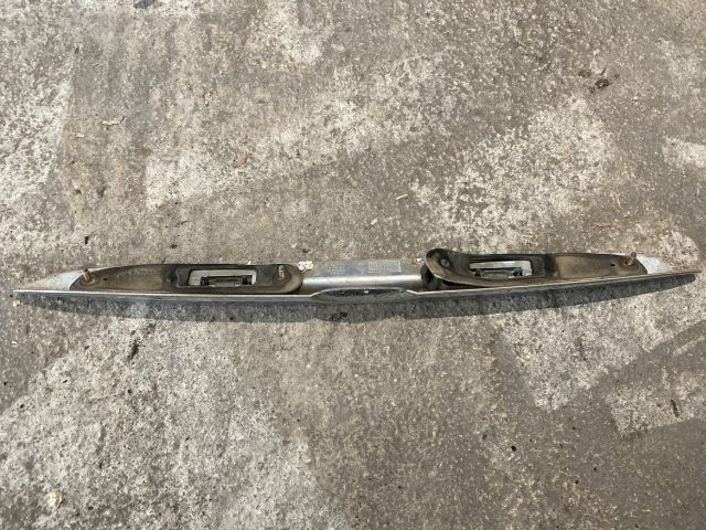 bontott FORD MONDEO II Csomagtérajtó Díszléc