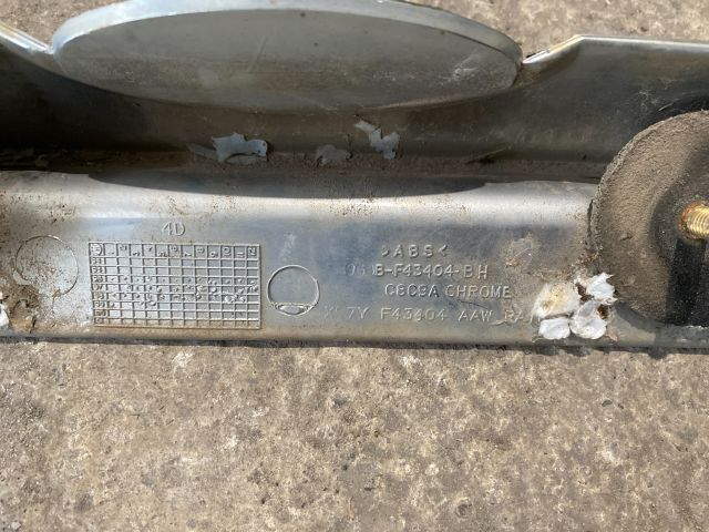 bontott FORD MONDEO II Csomagtérajtó Díszléc