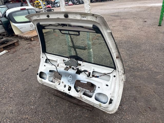 bontott FORD MONDEO II Csomagtérajtó (Üres lemez)