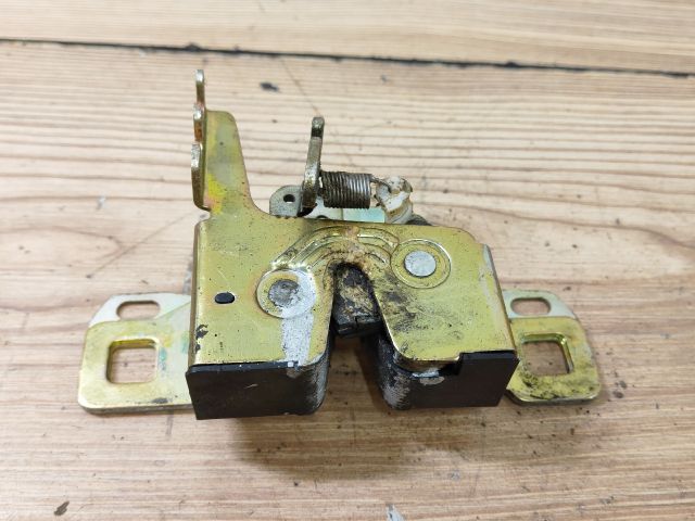 bontott FORD MONDEO II Csomagtérajtó Zárszerkezet