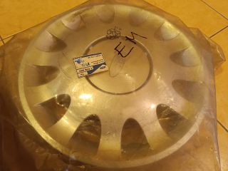 bontott FORD MONDEO II Dísztárcsa (1 db)