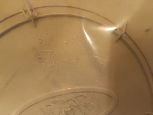 bontott FORD MONDEO II Dísztárcsa (1 db)