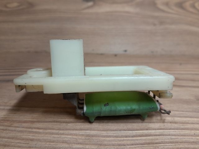 bontott FORD MONDEO II Előtét Ellenállás Fűtőmotor